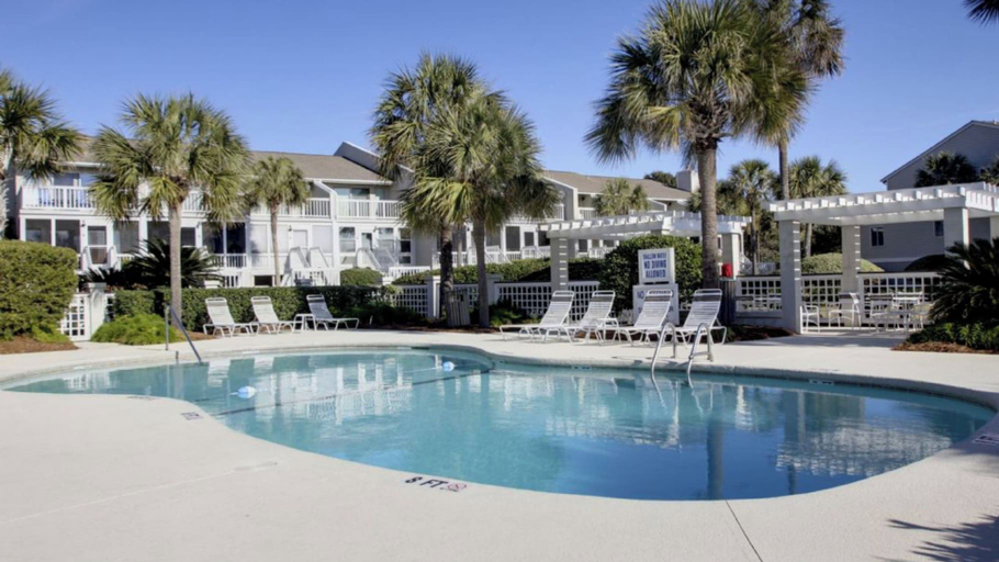 Interior 3, 35 Beach Club Villa by Avantstay Oceanfront + Views, Charleston