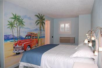 Others 5, The Hotel Palms Poolside, Duval