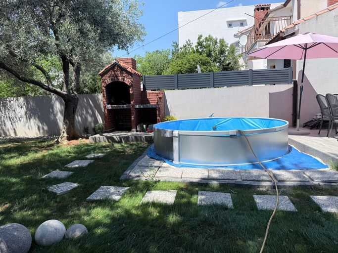 Sport & Beauty 5, Villa Mungo, Starigrad