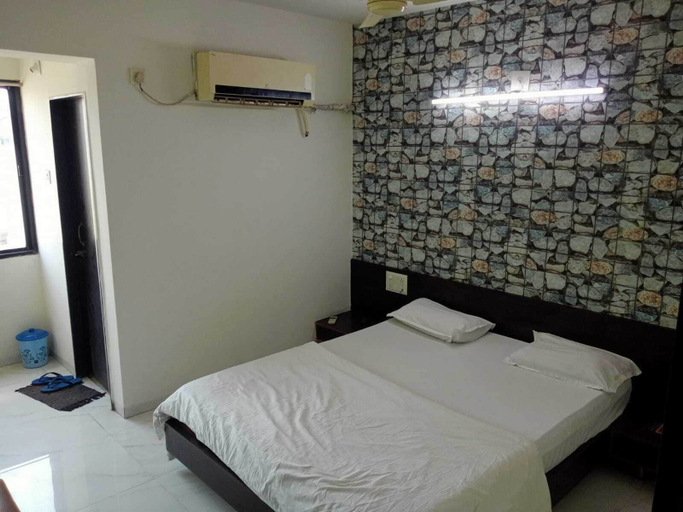 Room 4, Labh Hotels Morbi, Morbi