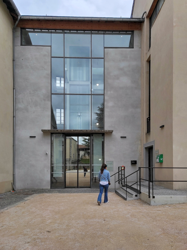 Public Area, Domaine Du Palais, Ariège