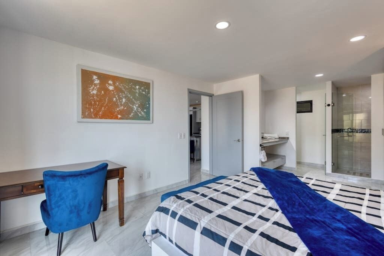 Room 4, Dog-friendly Hotel Suite With Ocean-view Rooftop Infinity Pool, Central AC & gym, La Paz