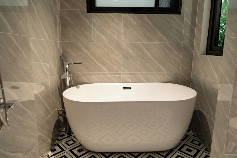 Bathroom 3, TAM COC HA ANH HOTEL, Hoa Lư