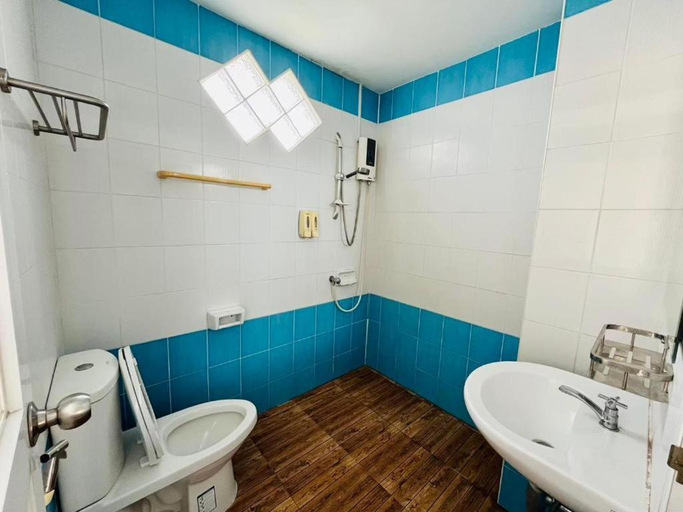 Bathroom 4, Seksub Place, Phra Nakhon Si Ayutthaya