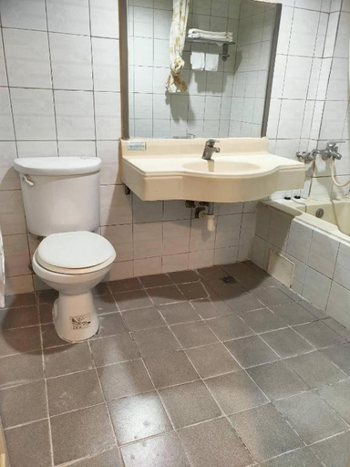 Bathroom 3, Hawaii Resort Hotel, Taitung