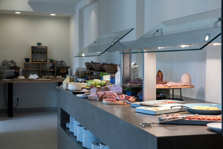 Others 2, HOTEL EVENIA CORAL, Girona
