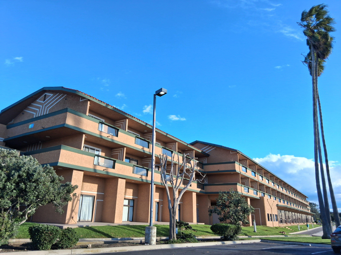 Exterior & Views 4, Holiday Inn Express & Suites VENTURA HARBOR by IHG, Ventura