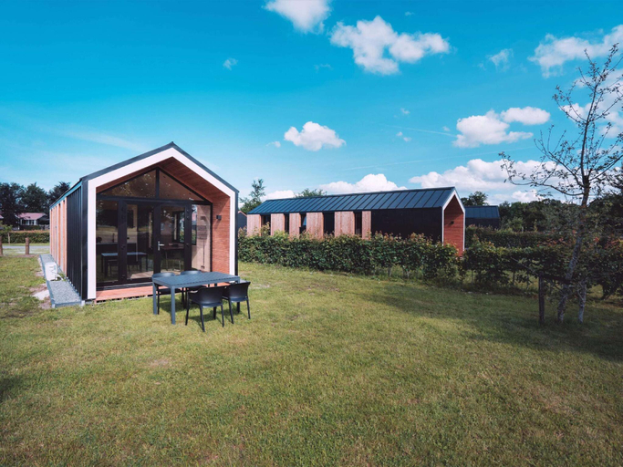 3, Chic Chalet Near Kuinderbos, Noordoostpolder