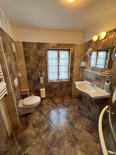 Bathroom 3, Malom Hotel, Debrecen