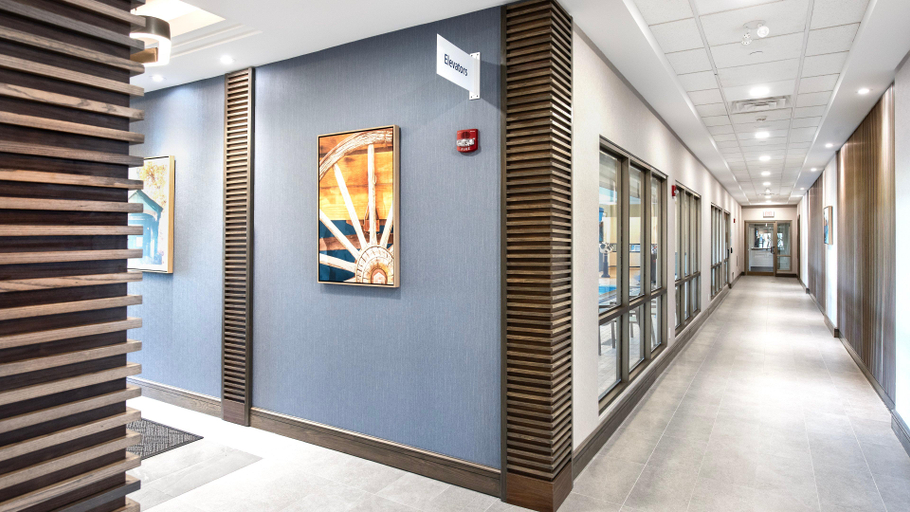 Public Area 3, Holiday Inn Express & Suites WATERLOO - ST. JACOBS AREA by IHG, Waterloo