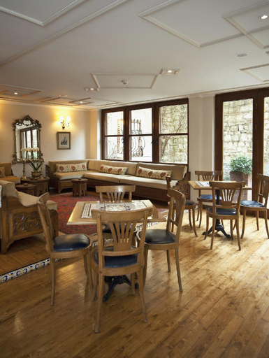 Food & Drinks 4, Hotel Sari Konak, Fatih