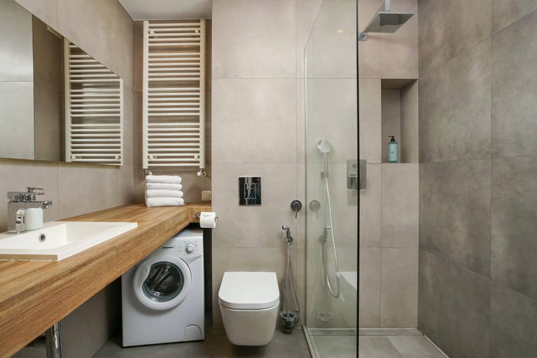 Bathroom 3, apartamenty-wroc Golden House, Środa Śląska