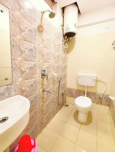 Bathroom, Hotel Sea Crown Puri, Puri