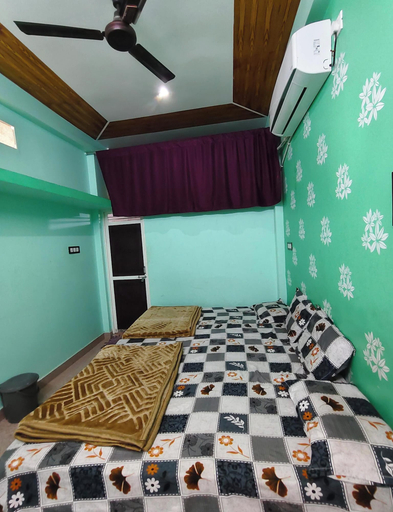 Room 2, Kavya Homestay, Ujjain