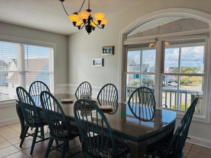 Dining 4, Beach Ya There 5 Bedroom Home by RedAwning, Brunswick
