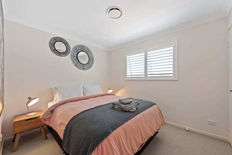 Interior 3, Blissful Bulimba - 3bed-2,5bath-1car - Townhouse, Bulimba