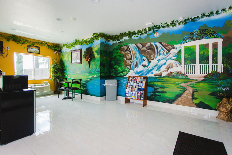 Public Area 2, Moonlight Suites - Houston George Bush Intl Airport, Houston