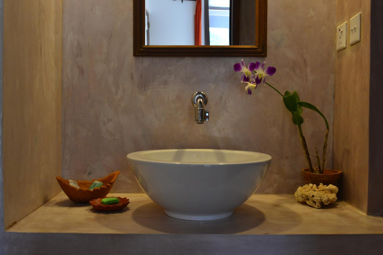 Bathroom, The Secret Guesthouse, Weligama