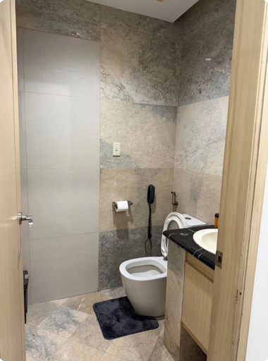 Bathroom 4, TWO BEDROOM PENTHOUSE, Mabalacat