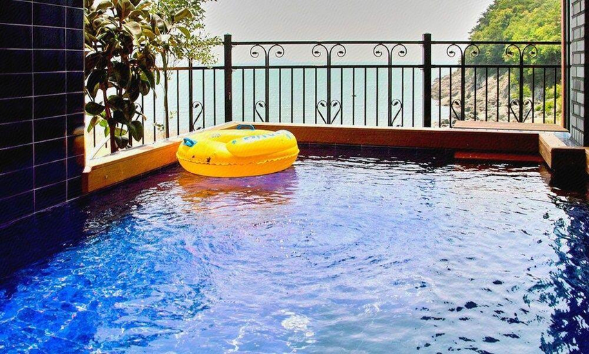Sport & Beauty 2, Lim Seaside Poolvilla Pension, Namhae