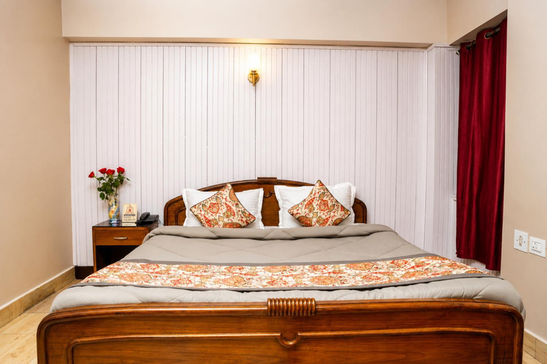 Others 4, Hotel Red Rose, Darjiling