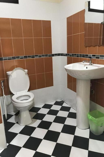 Bathroom 3, Donsak Ville, Don Sak