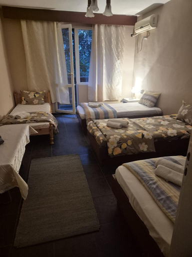 Bedroom 4, Hunters Lodge 40 Lakes - Back To Basic, Asenovgrad