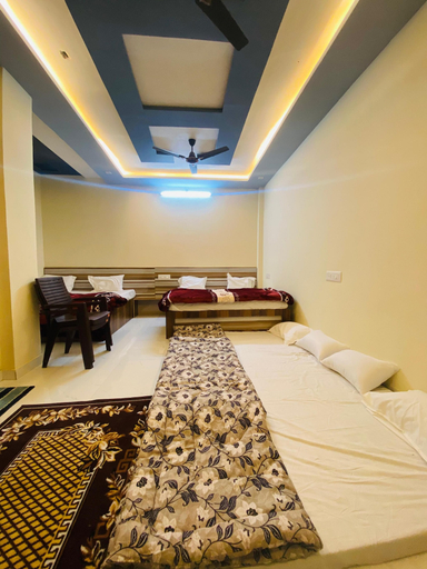 Room 4, Krishna Paradise, Bhilwara