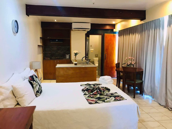 Bedroom 4, De Vos on the Park, Rewa
