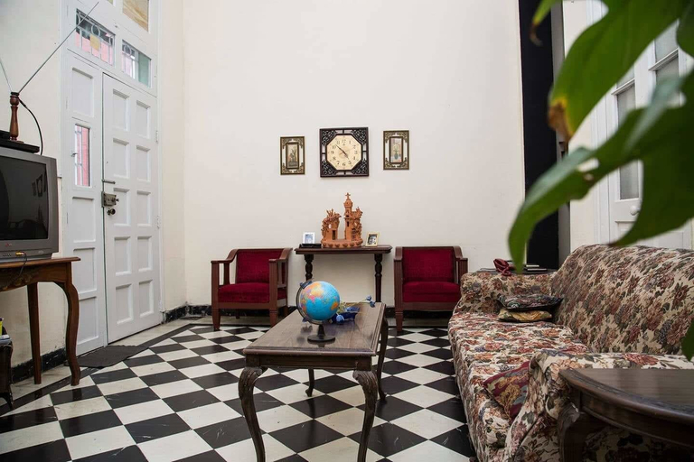 Interior, Habana Center, Centro Habana
