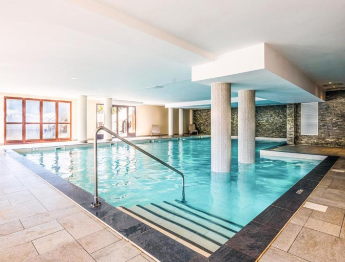 Pool 4, Alps Flat With Heated Pool, Haute-Savoie