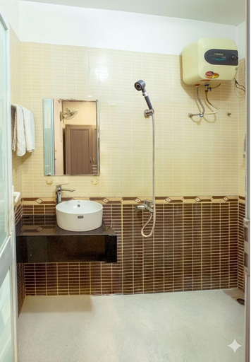 Bathroom 5, Anh Duong Hotel, Sóc Sơn
