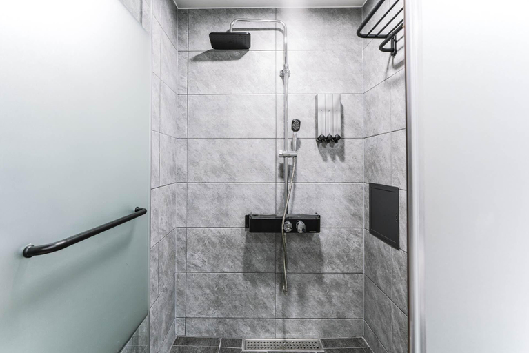 Bathroom 3, Pyeongtaek Rich Stay Hotel, Pyeongtaek