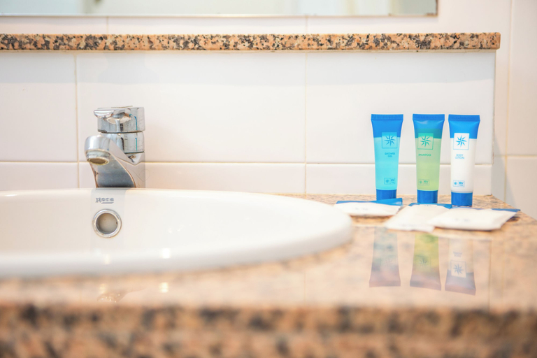 Bathroom 4, RVHotels Golf Costa Brava, Girona