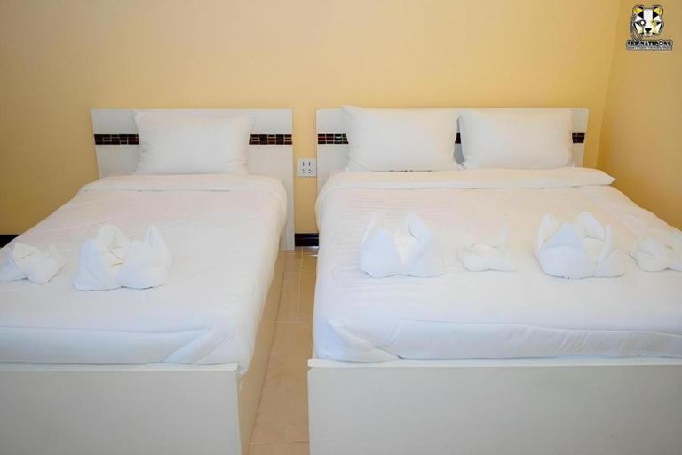 Bedroom 2, Limlay House, Khlong Yai