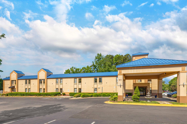 Exterior & Views 2, Quality Inn Fuquay Varina East, Wake