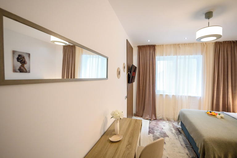 Room 5, Gateway to Modern Elegance, Municipiul Bucuresti