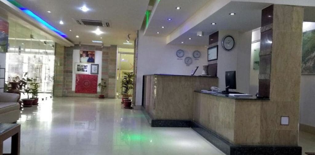 Lobby 5, Hotel Crown, Rajshahi