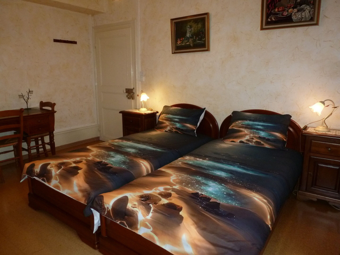 Bedroom 5, Les Cigales Chambre d'Hote, Haute-Saône