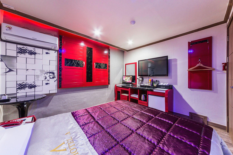 Bedroom 3, A Motel Wonju, Wonju