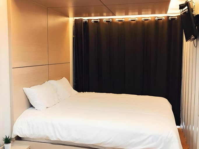 Bedroom 2, Boxotel, Muang Maha Sarakam