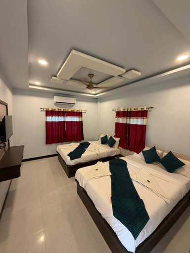 Room 2, Hotel Majestic Inn, Aurangabad