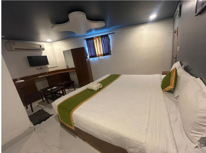Bedroom 4, Infinity Beach Stays, Viluppuram