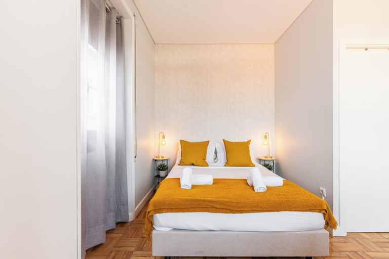 Room 2, Magnolia Inn, Aveiro