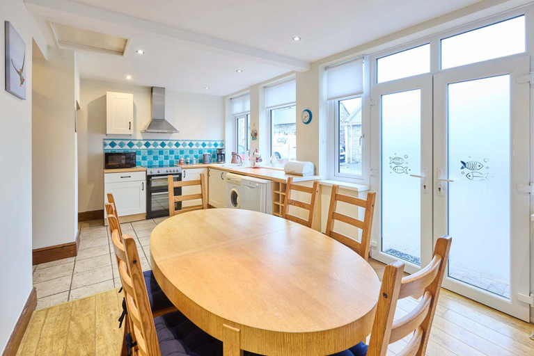 Room 3, Host Stay Puffin Cottage, Northumberland