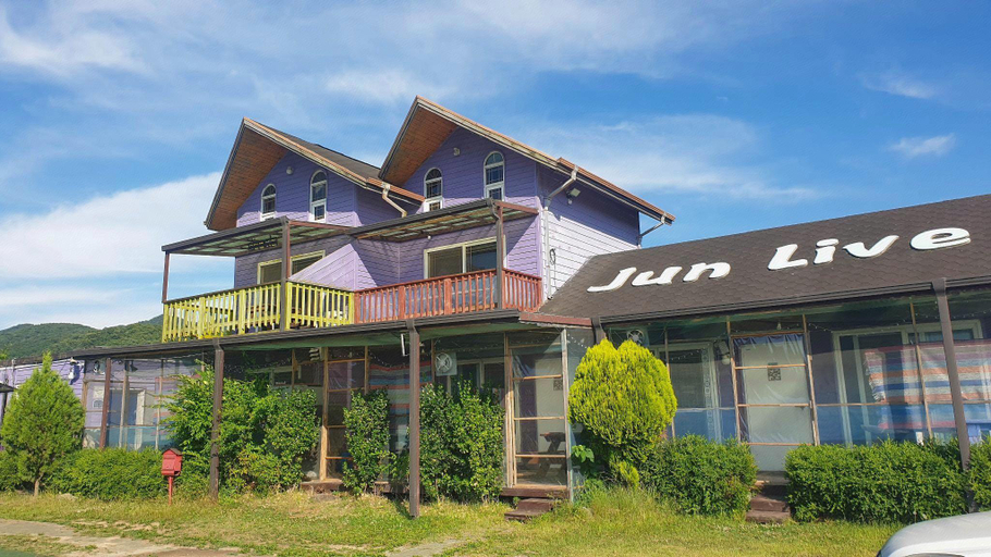 Exterior & Views, Junlive Pension, Ganghwa