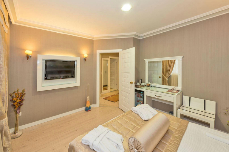 Bedroom 3, Osmanbey Fatih Hotel, Şişli