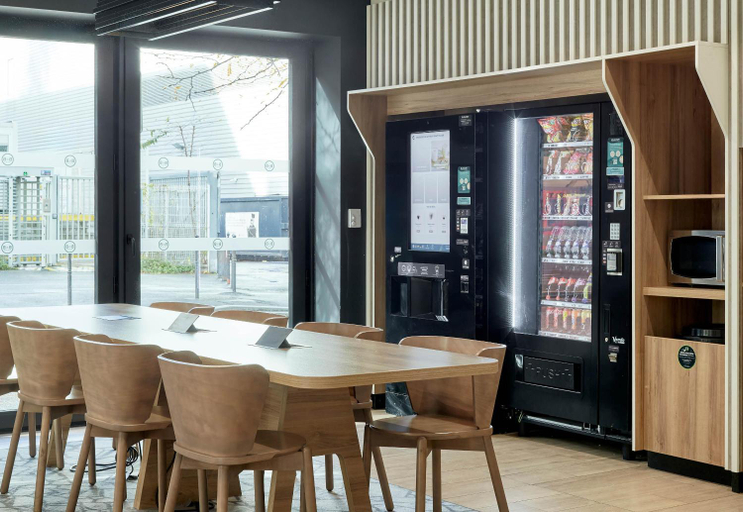 Food & Drinks 4, B&B HOTEL Paris Ivry Quai de Seine, Val-de-Marne