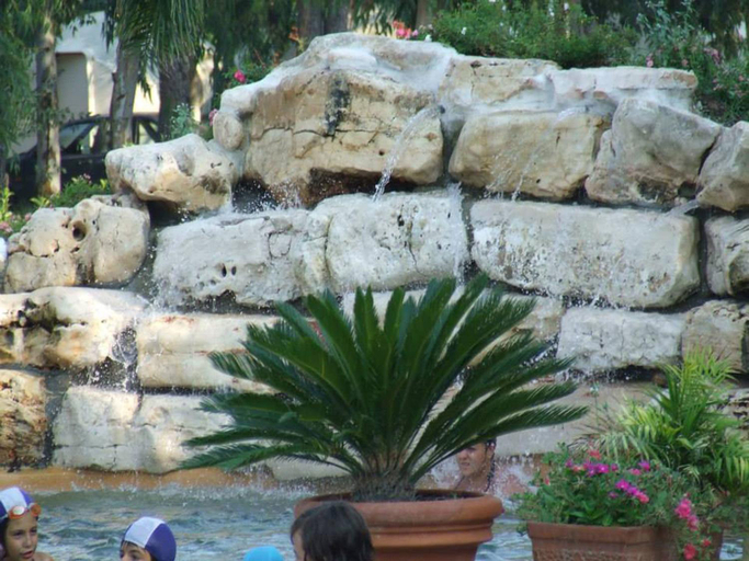 Others 5, Villaggio Siesta, Foggia