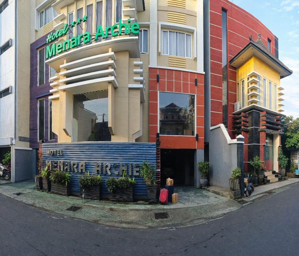 Exterior, Cozzy Menara Archie, Ternate